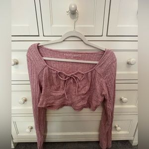 magenta-ish extra large cropped long sleeve from aèropostale 🩷